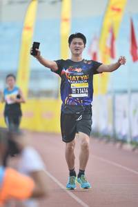 BIB: 11414
                            <button type="button" onclick="openModal(3534360)" class="btn btn-primary btn-sm float-right btn-popup" data-toggle="modal" data-target=".modal-high-quality">
                        <i class="fas fa-shopping-cart"></i> Add to Cart
                    </button>
                                            <button type="button" onclick="isThisMe(3534360, true)" class="btn btn-success btn-sm float-right btn-popup btn-isme hidden" data-toggle="tooltip" data-placement="bottom" title="นี่คือรูปของคุณใช่ไหม คลิกที่นี่เพื่อเอาเข้าอัลบั้ม">
                        <i class="fas fa-plus"></i> Add to album
                    </button>
                    <button type="button" onclick="isThisMe(3534360, false)" class="btn btn-warning btn-sm float-right btn-popup btn-isnotme hidden">
                        <i class="fas fa-ban"></i> Remove from album
                    </button>