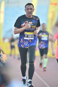 BIB: 201, 10010
                            <button type="button" onclick="openModal(3535431)" class="btn btn-primary btn-sm float-right btn-popup" data-toggle="modal" data-target=".modal-high-quality">
                        <i class="fas fa-shopping-cart"></i> Add to Cart
                    </button>
                                            <button type="button" onclick="isThisMe(3535431, true)" class="btn btn-success btn-sm float-right btn-popup btn-isme hidden" data-toggle="tooltip" data-placement="bottom" title="นี่คือรูปของคุณใช่ไหม คลิกที่นี่เพื่อเอาเข้าอัลบั้ม">
                        <i class="fas fa-plus"></i> Add to album
                    </button>
                    <button type="button" onclick="isThisMe(3535431, false)" class="btn btn-warning btn-sm float-right btn-popup btn-isnotme hidden">
                        <i class="fas fa-ban"></i> Remove from album
                    </button>