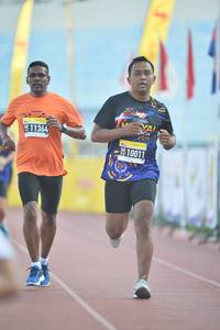 BIB: 364, 10011
                            <button type="button" onclick="openModal(3534940)" class="btn btn-primary btn-sm float-right btn-popup" data-toggle="modal" data-target=".modal-high-quality">
                        <i class="fas fa-shopping-cart"></i> Add to Cart
                    </button>
                                            <button type="button" onclick="isThisMe(3534940, true)" class="btn btn-success btn-sm float-right btn-popup btn-isme hidden" data-toggle="tooltip" data-placement="bottom" title="นี่คือรูปของคุณใช่ไหม คลิกที่นี่เพื่อเอาเข้าอัลบั้ม">
                        <i class="fas fa-plus"></i> Add to album
                    </button>
                    <button type="button" onclick="isThisMe(3534940, false)" class="btn btn-warning btn-sm float-right btn-popup btn-isnotme hidden">
                        <i class="fas fa-ban"></i> Remove from album
                    </button>