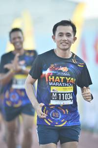 BIB: 11034
                            <button type="button" onclick="openModal(3535727)" class="btn btn-primary btn-sm float-right btn-popup" data-toggle="modal" data-target=".modal-high-quality">
                        <i class="fas fa-shopping-cart"></i> Add to Cart
                    </button>
                                            <button type="button" onclick="isThisMe(3535727, true)" class="btn btn-success btn-sm float-right btn-popup btn-isme hidden" data-toggle="tooltip" data-placement="bottom" title="นี่คือรูปของคุณใช่ไหม คลิกที่นี่เพื่อเอาเข้าอัลบั้ม">
                        <i class="fas fa-plus"></i> Add to album
                    </button>
                    <button type="button" onclick="isThisMe(3535727, false)" class="btn btn-warning btn-sm float-right btn-popup btn-isnotme hidden">
                        <i class="fas fa-ban"></i> Remove from album
                    </button>