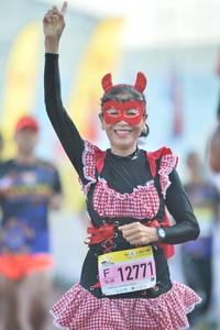 BIB: 1277, 12771
                            <button type="button" onclick="openModal(3535440)" class="btn btn-primary btn-sm float-right btn-popup" data-toggle="modal" data-target=".modal-high-quality">
                        <i class="fas fa-shopping-cart"></i> Add to Cart
                    </button>
                                            <button type="button" onclick="isThisMe(3535440, true)" class="btn btn-success btn-sm float-right btn-popup btn-isme hidden" data-toggle="tooltip" data-placement="bottom" title="นี่คือรูปของคุณใช่ไหม คลิกที่นี่เพื่อเอาเข้าอัลบั้ม">
                        <i class="fas fa-plus"></i> Add to album
                    </button>
                    <button type="button" onclick="isThisMe(3535440, false)" class="btn btn-warning btn-sm float-right btn-popup btn-isnotme hidden">
                        <i class="fas fa-ban"></i> Remove from album
                    </button>