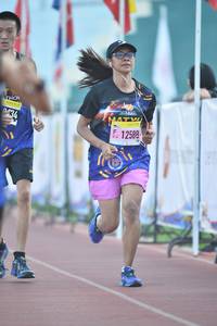 BIB: 12588
                            <button type="button" onclick="openModal(3535329)" class="btn btn-primary btn-sm float-right btn-popup" data-toggle="modal" data-target=".modal-high-quality">
                        <i class="fas fa-shopping-cart"></i> Add to Cart
                    </button>
                                            <button type="button" onclick="isThisMe(3535329, true)" class="btn btn-success btn-sm float-right btn-popup btn-isme hidden" data-toggle="tooltip" data-placement="bottom" title="นี่คือรูปของคุณใช่ไหม คลิกที่นี่เพื่อเอาเข้าอัลบั้ม">
                        <i class="fas fa-plus"></i> Add to album
                    </button>
                    <button type="button" onclick="isThisMe(3535329, false)" class="btn btn-warning btn-sm float-right btn-popup btn-isnotme hidden">
                        <i class="fas fa-ban"></i> Remove from album
                    </button>