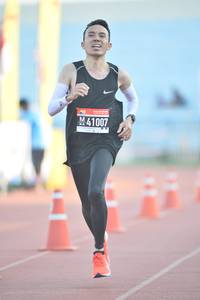 BIB: 41007
                            <button type="button" onclick="openModal(3535983)" class="btn btn-primary btn-sm float-right btn-popup" data-toggle="modal" data-target=".modal-high-quality">
                        <i class="fas fa-shopping-cart"></i> Add to Cart
                    </button>
                                            <button type="button" onclick="isThisMe(3535983, true)" class="btn btn-success btn-sm float-right btn-popup btn-isme hidden" data-toggle="tooltip" data-placement="bottom" title="นี่คือรูปของคุณใช่ไหม คลิกที่นี่เพื่อเอาเข้าอัลบั้ม">
                        <i class="fas fa-plus"></i> Add to album
                    </button>
                    <button type="button" onclick="isThisMe(3535983, false)" class="btn btn-warning btn-sm float-right btn-popup btn-isnotme hidden">
                        <i class="fas fa-ban"></i> Remove from album
                    </button>