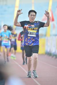 BIB: 11101
                            <button type="button" onclick="openModal(3535792)" class="btn btn-primary btn-sm float-right btn-popup" data-toggle="modal" data-target=".modal-high-quality">
                        <i class="fas fa-shopping-cart"></i> Add to Cart
                    </button>
                                            <button type="button" onclick="isThisMe(3535792, true)" class="btn btn-success btn-sm float-right btn-popup btn-isme hidden" data-toggle="tooltip" data-placement="bottom" title="นี่คือรูปของคุณใช่ไหม คลิกที่นี่เพื่อเอาเข้าอัลบั้ม">
                        <i class="fas fa-plus"></i> Add to album
                    </button>
                    <button type="button" onclick="isThisMe(3535792, false)" class="btn btn-warning btn-sm float-right btn-popup btn-isnotme hidden">
                        <i class="fas fa-ban"></i> Remove from album
                    </button>