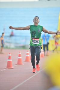 BIB: 40275
                            <button type="button" onclick="openModal(3534805)" class="btn btn-primary btn-sm float-right btn-popup" data-toggle="modal" data-target=".modal-high-quality">
                        <i class="fas fa-shopping-cart"></i> Add to Cart
                    </button>
                                            <button type="button" onclick="isThisMe(3534805, true)" class="btn btn-success btn-sm float-right btn-popup btn-isme hidden" data-toggle="tooltip" data-placement="bottom" title="นี่คือรูปของคุณใช่ไหม คลิกที่นี่เพื่อเอาเข้าอัลบั้ม">
                        <i class="fas fa-plus"></i> Add to album
                    </button>
                    <button type="button" onclick="isThisMe(3534805, false)" class="btn btn-warning btn-sm float-right btn-popup btn-isnotme hidden">
                        <i class="fas fa-ban"></i> Remove from album
                    </button>