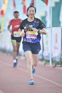 BIB: 11756
                            <button type="button" onclick="openModal(3535769)" class="btn btn-primary btn-sm float-right btn-popup" data-toggle="modal" data-target=".modal-high-quality">
                        <i class="fas fa-shopping-cart"></i> Add to Cart
                    </button>
                                            <button type="button" onclick="isThisMe(3535769, true)" class="btn btn-success btn-sm float-right btn-popup btn-isme hidden" data-toggle="tooltip" data-placement="bottom" title="นี่คือรูปของคุณใช่ไหม คลิกที่นี่เพื่อเอาเข้าอัลบั้ม">
                        <i class="fas fa-plus"></i> Add to album
                    </button>
                    <button type="button" onclick="isThisMe(3535769, false)" class="btn btn-warning btn-sm float-right btn-popup btn-isnotme hidden">
                        <i class="fas fa-ban"></i> Remove from album
                    </button>