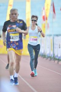 BIB: 11660
                            <button type="button" onclick="openModal(3535780)" class="btn btn-primary btn-sm float-right btn-popup" data-toggle="modal" data-target=".modal-high-quality">
                        <i class="fas fa-shopping-cart"></i> Add to Cart
                    </button>
                                            <button type="button" onclick="isThisMe(3535780, true)" class="btn btn-success btn-sm float-right btn-popup btn-isme hidden" data-toggle="tooltip" data-placement="bottom" title="นี่คือรูปของคุณใช่ไหม คลิกที่นี่เพื่อเอาเข้าอัลบั้ม">
                        <i class="fas fa-plus"></i> Add to album
                    </button>
                    <button type="button" onclick="isThisMe(3535780, false)" class="btn btn-warning btn-sm float-right btn-popup btn-isnotme hidden">
                        <i class="fas fa-ban"></i> Remove from album
                    </button>