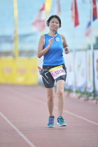 BIB: 12136
                            <button type="button" onclick="openModal(3535212)" class="btn btn-primary btn-sm float-right btn-popup" data-toggle="modal" data-target=".modal-high-quality">
                        <i class="fas fa-shopping-cart"></i> Add to Cart
                    </button>
                                            <button type="button" onclick="isThisMe(3535212, true)" class="btn btn-success btn-sm float-right btn-popup btn-isme hidden" data-toggle="tooltip" data-placement="bottom" title="นี่คือรูปของคุณใช่ไหม คลิกที่นี่เพื่อเอาเข้าอัลบั้ม">
                        <i class="fas fa-plus"></i> Add to album
                    </button>
                    <button type="button" onclick="isThisMe(3535212, false)" class="btn btn-warning btn-sm float-right btn-popup btn-isnotme hidden">
                        <i class="fas fa-ban"></i> Remove from album
                    </button>