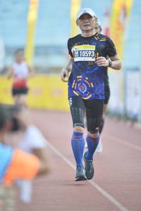 BIB: 10593
                            <button type="button" onclick="openModal(3534968)" class="btn btn-primary btn-sm float-right btn-popup" data-toggle="modal" data-target=".modal-high-quality">
                        <i class="fas fa-shopping-cart"></i> Add to Cart
                    </button>
                                            <button type="button" onclick="isThisMe(3534968, true)" class="btn btn-success btn-sm float-right btn-popup btn-isme hidden" data-toggle="tooltip" data-placement="bottom" title="นี่คือรูปของคุณใช่ไหม คลิกที่นี่เพื่อเอาเข้าอัลบั้ม">
                        <i class="fas fa-plus"></i> Add to album
                    </button>
                    <button type="button" onclick="isThisMe(3534968, false)" class="btn btn-warning btn-sm float-right btn-popup btn-isnotme hidden">
                        <i class="fas fa-ban"></i> Remove from album
                    </button>