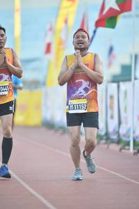 BIB: 0445, 11152
                            <button type="button" onclick="openModal(3535148)" class="btn btn-primary btn-sm float-right btn-popup" data-toggle="modal" data-target=".modal-high-quality">
                        <i class="fas fa-shopping-cart"></i> Add to Cart
                    </button>
                                            <button type="button" onclick="isThisMe(3535148, true)" class="btn btn-success btn-sm float-right btn-popup btn-isme hidden" data-toggle="tooltip" data-placement="bottom" title="นี่คือรูปของคุณใช่ไหม คลิกที่นี่เพื่อเอาเข้าอัลบั้ม">
                        <i class="fas fa-plus"></i> Add to album
                    </button>
                    <button type="button" onclick="isThisMe(3535148, false)" class="btn btn-warning btn-sm float-right btn-popup btn-isnotme hidden">
                        <i class="fas fa-ban"></i> Remove from album
                    </button>