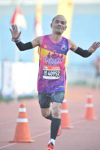 BIB: 40952
                            <button type="button" onclick="openModal(3535408)" class="btn btn-primary btn-sm float-right btn-popup" data-toggle="modal" data-target=".modal-high-quality">
                        <i class="fas fa-shopping-cart"></i> Add to Cart
                    </button>
                                            <button type="button" onclick="isThisMe(3535408, true)" class="btn btn-success btn-sm float-right btn-popup btn-isme hidden" data-toggle="tooltip" data-placement="bottom" title="นี่คือรูปของคุณใช่ไหม คลิกที่นี่เพื่อเอาเข้าอัลบั้ม">
                        <i class="fas fa-plus"></i> Add to album
                    </button>
                    <button type="button" onclick="isThisMe(3535408, false)" class="btn btn-warning btn-sm float-right btn-popup btn-isnotme hidden">
                        <i class="fas fa-ban"></i> Remove from album
                    </button>