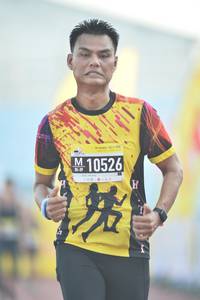 BIB: 10526
                            <button type="button" onclick="openModal(3535971)" class="btn btn-primary btn-sm float-right btn-popup" data-toggle="modal" data-target=".modal-high-quality">
                        <i class="fas fa-shopping-cart"></i> Add to Cart
                    </button>
                                            <button type="button" onclick="isThisMe(3535971, true)" class="btn btn-success btn-sm float-right btn-popup btn-isme hidden" data-toggle="tooltip" data-placement="bottom" title="นี่คือรูปของคุณใช่ไหม คลิกที่นี่เพื่อเอาเข้าอัลบั้ม">
                        <i class="fas fa-plus"></i> Add to album
                    </button>
                    <button type="button" onclick="isThisMe(3535971, false)" class="btn btn-warning btn-sm float-right btn-popup btn-isnotme hidden">
                        <i class="fas fa-ban"></i> Remove from album
                    </button>