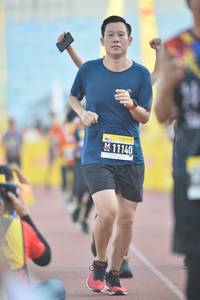 BIB: 11140
                            <button type="button" onclick="openModal(3535652)" class="btn btn-primary btn-sm float-right btn-popup" data-toggle="modal" data-target=".modal-high-quality">
                        <i class="fas fa-shopping-cart"></i> Add to Cart
                    </button>
                                            <button type="button" onclick="isThisMe(3535652, true)" class="btn btn-success btn-sm float-right btn-popup btn-isme hidden" data-toggle="tooltip" data-placement="bottom" title="นี่คือรูปของคุณใช่ไหม คลิกที่นี่เพื่อเอาเข้าอัลบั้ม">
                        <i class="fas fa-plus"></i> Add to album
                    </button>
                    <button type="button" onclick="isThisMe(3535652, false)" class="btn btn-warning btn-sm float-right btn-popup btn-isnotme hidden">
                        <i class="fas fa-ban"></i> Remove from album
                    </button>