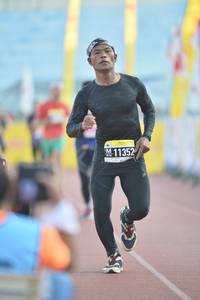 BIB: 11352
                            <button type="button" onclick="openModal(3535125)" class="btn btn-primary btn-sm float-right btn-popup" data-toggle="modal" data-target=".modal-high-quality">
                        <i class="fas fa-shopping-cart"></i> Add to Cart
                    </button>
                                            <button type="button" onclick="isThisMe(3535125, true)" class="btn btn-success btn-sm float-right btn-popup btn-isme hidden" data-toggle="tooltip" data-placement="bottom" title="นี่คือรูปของคุณใช่ไหม คลิกที่นี่เพื่อเอาเข้าอัลบั้ม">
                        <i class="fas fa-plus"></i> Add to album
                    </button>
                    <button type="button" onclick="isThisMe(3535125, false)" class="btn btn-warning btn-sm float-right btn-popup btn-isnotme hidden">
                        <i class="fas fa-ban"></i> Remove from album
                    </button>