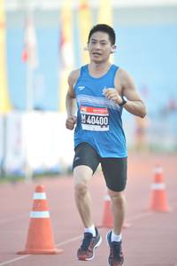 BIB: 40400
                            <button type="button" onclick="openModal(3535463)" class="btn btn-primary btn-sm float-right btn-popup" data-toggle="modal" data-target=".modal-high-quality">
                        <i class="fas fa-shopping-cart"></i> Add to Cart
                    </button>
                                            <button type="button" onclick="isThisMe(3535463, true)" class="btn btn-success btn-sm float-right btn-popup btn-isme hidden" data-toggle="tooltip" data-placement="bottom" title="นี่คือรูปของคุณใช่ไหม คลิกที่นี่เพื่อเอาเข้าอัลบั้ม">
                        <i class="fas fa-plus"></i> Add to album
                    </button>
                    <button type="button" onclick="isThisMe(3535463, false)" class="btn btn-warning btn-sm float-right btn-popup btn-isnotme hidden">
                        <i class="fas fa-ban"></i> Remove from album
                    </button>