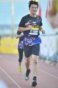 BIB: 10089
                            <button type="button" onclick="openModal(3535340)" class="btn btn-primary btn-sm float-right btn-popup" data-toggle="modal" data-target=".modal-high-quality">
                        <i class="fas fa-shopping-cart"></i> Add to Cart
                    </button>
                                            <button type="button" onclick="isThisMe(3535340, true)" class="btn btn-success btn-sm float-right btn-popup btn-isme hidden" data-toggle="tooltip" data-placement="bottom" title="นี่คือรูปของคุณใช่ไหม คลิกที่นี่เพื่อเอาเข้าอัลบั้ม">
                        <i class="fas fa-plus"></i> Add to album
                    </button>
                    <button type="button" onclick="isThisMe(3535340, false)" class="btn btn-warning btn-sm float-right btn-popup btn-isnotme hidden">
                        <i class="fas fa-ban"></i> Remove from album
                    </button>