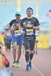 BIB: 11420
                            <button type="button" onclick="openModal(3535644)" class="btn btn-primary btn-sm float-right btn-popup" data-toggle="modal" data-target=".modal-high-quality">
                        <i class="fas fa-shopping-cart"></i> Add to Cart
                    </button>
                                            <button type="button" onclick="isThisMe(3535644, true)" class="btn btn-success btn-sm float-right btn-popup btn-isme hidden" data-toggle="tooltip" data-placement="bottom" title="นี่คือรูปของคุณใช่ไหม คลิกที่นี่เพื่อเอาเข้าอัลบั้ม">
                        <i class="fas fa-plus"></i> Add to album
                    </button>
                    <button type="button" onclick="isThisMe(3535644, false)" class="btn btn-warning btn-sm float-right btn-popup btn-isnotme hidden">
                        <i class="fas fa-ban"></i> Remove from album
                    </button>