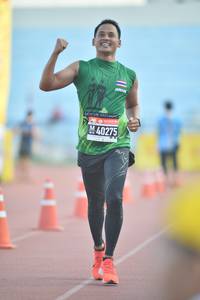 BIB: 40275
                            <button type="button" onclick="openModal(3534810)" class="btn btn-primary btn-sm float-right btn-popup" data-toggle="modal" data-target=".modal-high-quality">
                        <i class="fas fa-shopping-cart"></i> Add to Cart
                    </button>
                                            <button type="button" onclick="isThisMe(3534810, true)" class="btn btn-success btn-sm float-right btn-popup btn-isme hidden" data-toggle="tooltip" data-placement="bottom" title="นี่คือรูปของคุณใช่ไหม คลิกที่นี่เพื่อเอาเข้าอัลบั้ม">
                        <i class="fas fa-plus"></i> Add to album
                    </button>
                    <button type="button" onclick="isThisMe(3534810, false)" class="btn btn-warning btn-sm float-right btn-popup btn-isnotme hidden">
                        <i class="fas fa-ban"></i> Remove from album
                    </button>