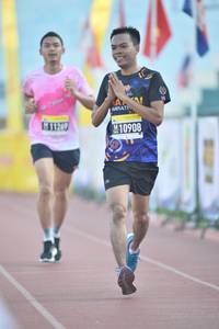 BIB: 4123, 10908
                            <button type="button" onclick="openModal(3535272)" class="btn btn-primary btn-sm float-right btn-popup" data-toggle="modal" data-target=".modal-high-quality">
                        <i class="fas fa-shopping-cart"></i> Add to Cart
                    </button>
                                            <button type="button" onclick="isThisMe(3535272, true)" class="btn btn-success btn-sm float-right btn-popup btn-isme hidden" data-toggle="tooltip" data-placement="bottom" title="นี่คือรูปของคุณใช่ไหม คลิกที่นี่เพื่อเอาเข้าอัลบั้ม">
                        <i class="fas fa-plus"></i> Add to album
                    </button>
                    <button type="button" onclick="isThisMe(3535272, false)" class="btn btn-warning btn-sm float-right btn-popup btn-isnotme hidden">
                        <i class="fas fa-ban"></i> Remove from album
                    </button>