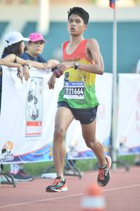 BIB: 21664
                            <button type="button" onclick="openModal(3535898)" class="btn btn-primary btn-sm float-right btn-popup" data-toggle="modal" data-target=".modal-high-quality">
                        <i class="fas fa-shopping-cart"></i> Add to Cart
                    </button>
                                            <button type="button" onclick="isThisMe(3535898, true)" class="btn btn-success btn-sm float-right btn-popup btn-isme hidden" data-toggle="tooltip" data-placement="bottom" title="นี่คือรูปของคุณใช่ไหม คลิกที่นี่เพื่อเอาเข้าอัลบั้ม">
                        <i class="fas fa-plus"></i> Add to album
                    </button>
                    <button type="button" onclick="isThisMe(3535898, false)" class="btn btn-warning btn-sm float-right btn-popup btn-isnotme hidden">
                        <i class="fas fa-ban"></i> Remove from album
                    </button>