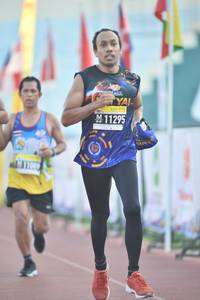 BIB: 11295
                            <button type="button" onclick="openModal(3535648)" class="btn btn-primary btn-sm float-right btn-popup" data-toggle="modal" data-target=".modal-high-quality">
                        <i class="fas fa-shopping-cart"></i> Add to Cart
                    </button>
                                            <button type="button" onclick="isThisMe(3535648, true)" class="btn btn-success btn-sm float-right btn-popup btn-isme hidden" data-toggle="tooltip" data-placement="bottom" title="นี่คือรูปของคุณใช่ไหม คลิกที่นี่เพื่อเอาเข้าอัลบั้ม">
                        <i class="fas fa-plus"></i> Add to album
                    </button>
                    <button type="button" onclick="isThisMe(3535648, false)" class="btn btn-warning btn-sm float-right btn-popup btn-isnotme hidden">
                        <i class="fas fa-ban"></i> Remove from album
                    </button>