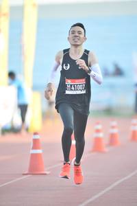 BIB: 41007
                            <button type="button" onclick="openModal(3535981)" class="btn btn-primary btn-sm float-right btn-popup" data-toggle="modal" data-target=".modal-high-quality">
                        <i class="fas fa-shopping-cart"></i> Add to Cart
                    </button>
                                            <button type="button" onclick="isThisMe(3535981, true)" class="btn btn-success btn-sm float-right btn-popup btn-isme hidden" data-toggle="tooltip" data-placement="bottom" title="นี่คือรูปของคุณใช่ไหม คลิกที่นี่เพื่อเอาเข้าอัลบั้ม">
                        <i class="fas fa-plus"></i> Add to album
                    </button>
                    <button type="button" onclick="isThisMe(3535981, false)" class="btn btn-warning btn-sm float-right btn-popup btn-isnotme hidden">
                        <i class="fas fa-ban"></i> Remove from album
                    </button>