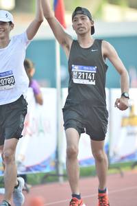 BIB: 0780, 21141
                            <button type="button" onclick="openModal(3536706)" class="btn btn-primary btn-sm float-right btn-popup" data-toggle="modal" data-target=".modal-high-quality">
                        <i class="fas fa-shopping-cart"></i> Add to Cart
                    </button>
                                            <button type="button" onclick="isThisMe(3536706, true)" class="btn btn-success btn-sm float-right btn-popup btn-isme hidden" data-toggle="tooltip" data-placement="bottom" title="นี่คือรูปของคุณใช่ไหม คลิกที่นี่เพื่อเอาเข้าอัลบั้ม">
                        <i class="fas fa-plus"></i> Add to album
                    </button>
                    <button type="button" onclick="isThisMe(3536706, false)" class="btn btn-warning btn-sm float-right btn-popup btn-isnotme hidden">
                        <i class="fas fa-ban"></i> Remove from album
                    </button>