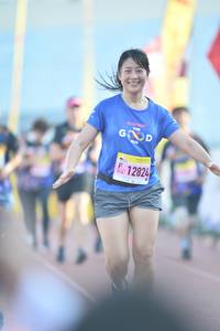 BIB: 12824
                            <button type="button" onclick="openModal(3537548)" class="btn btn-primary btn-sm float-right btn-popup" data-toggle="modal" data-target=".modal-high-quality">
                        <i class="fas fa-shopping-cart"></i> Add to Cart
                    </button>
                                            <button type="button" onclick="isThisMe(3537548, true)" class="btn btn-success btn-sm float-right btn-popup btn-isme hidden" data-toggle="tooltip" data-placement="bottom" title="นี่คือรูปของคุณใช่ไหม คลิกที่นี่เพื่อเอาเข้าอัลบั้ม">
                        <i class="fas fa-plus"></i> Add to album
                    </button>
                    <button type="button" onclick="isThisMe(3537548, false)" class="btn btn-warning btn-sm float-right btn-popup btn-isnotme hidden">
                        <i class="fas fa-ban"></i> Remove from album
                    </button>