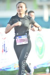 BIB: 21865, 
                            <button type="button" onclick="openModal(3537583)" class="btn btn-primary btn-sm float-right btn-popup" data-toggle="modal" data-target=".modal-high-quality">
                        <i class="fas fa-shopping-cart"></i> Add to Cart
                    </button>
                                            <button type="button" onclick="isThisMe(3537583, true)" class="btn btn-success btn-sm float-right btn-popup btn-isme hidden" data-toggle="tooltip" data-placement="bottom" title="นี่คือรูปของคุณใช่ไหม คลิกที่นี่เพื่อเอาเข้าอัลบั้ม">
                        <i class="fas fa-plus"></i> Add to album
                    </button>
                    <button type="button" onclick="isThisMe(3537583, false)" class="btn btn-warning btn-sm float-right btn-popup btn-isnotme hidden">
                        <i class="fas fa-ban"></i> Remove from album
                    </button>