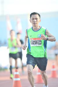 BIB: 41204
                            <button type="button" onclick="openModal(3537588)" class="btn btn-primary btn-sm float-right btn-popup" data-toggle="modal" data-target=".modal-high-quality">
                        <i class="fas fa-shopping-cart"></i> Add to Cart
                    </button>
                                            <button type="button" onclick="isThisMe(3537588, true)" class="btn btn-success btn-sm float-right btn-popup btn-isme hidden" data-toggle="tooltip" data-placement="bottom" title="นี่คือรูปของคุณใช่ไหม คลิกที่นี่เพื่อเอาเข้าอัลบั้ม">
                        <i class="fas fa-plus"></i> Add to album
                    </button>
                    <button type="button" onclick="isThisMe(3537588, false)" class="btn btn-warning btn-sm float-right btn-popup btn-isnotme hidden">
                        <i class="fas fa-ban"></i> Remove from album
                    </button>