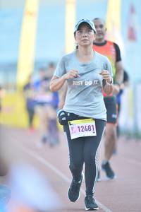 BIB: 12481
                            <button type="button" onclick="openModal(3537539)" class="btn btn-primary btn-sm float-right btn-popup" data-toggle="modal" data-target=".modal-high-quality">
                        <i class="fas fa-shopping-cart"></i> Add to Cart
                    </button>
                                            <button type="button" onclick="isThisMe(3537539, true)" class="btn btn-success btn-sm float-right btn-popup btn-isme hidden" data-toggle="tooltip" data-placement="bottom" title="นี่คือรูปของคุณใช่ไหม คลิกที่นี่เพื่อเอาเข้าอัลบั้ม">
                        <i class="fas fa-plus"></i> Add to album
                    </button>
                    <button type="button" onclick="isThisMe(3537539, false)" class="btn btn-warning btn-sm float-right btn-popup btn-isnotme hidden">
                        <i class="fas fa-ban"></i> Remove from album
                    </button>