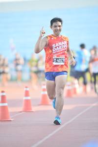 BIB: 40270
                            <button type="button" onclick="openModal(3537516)" class="btn btn-primary btn-sm float-right btn-popup" data-toggle="modal" data-target=".modal-high-quality">
                        <i class="fas fa-shopping-cart"></i> Add to Cart
                    </button>
                                            <button type="button" onclick="isThisMe(3537516, true)" class="btn btn-success btn-sm float-right btn-popup btn-isme hidden" data-toggle="tooltip" data-placement="bottom" title="นี่คือรูปของคุณใช่ไหม คลิกที่นี่เพื่อเอาเข้าอัลบั้ม">
                        <i class="fas fa-plus"></i> Add to album
                    </button>
                    <button type="button" onclick="isThisMe(3537516, false)" class="btn btn-warning btn-sm float-right btn-popup btn-isnotme hidden">
                        <i class="fas fa-ban"></i> Remove from album
                    </button>