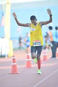 BIB: 40643
                            <button type="button" onclick="openModal(3537346)" class="btn btn-primary btn-sm float-right btn-popup" data-toggle="modal" data-target=".modal-high-quality">
                        <i class="fas fa-shopping-cart"></i> Add to Cart
                    </button>
                                            <button type="button" onclick="isThisMe(3537346, true)" class="btn btn-success btn-sm float-right btn-popup btn-isme hidden" data-toggle="tooltip" data-placement="bottom" title="นี่คือรูปของคุณใช่ไหม คลิกที่นี่เพื่อเอาเข้าอัลบั้ม">
                        <i class="fas fa-plus"></i> Add to album
                    </button>
                    <button type="button" onclick="isThisMe(3537346, false)" class="btn btn-warning btn-sm float-right btn-popup btn-isnotme hidden">
                        <i class="fas fa-ban"></i> Remove from album
                    </button>