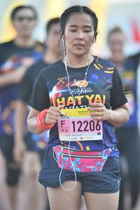 BIB: 1220
                            <button type="button" onclick="openModal(3537104)" class="btn btn-primary btn-sm float-right btn-popup" data-toggle="modal" data-target=".modal-high-quality">
                        <i class="fas fa-shopping-cart"></i> Add to Cart
                    </button>
                                            <button type="button" onclick="isThisMe(3537104, true)" class="btn btn-success btn-sm float-right btn-popup btn-isme hidden" data-toggle="tooltip" data-placement="bottom" title="นี่คือรูปของคุณใช่ไหม คลิกที่นี่เพื่อเอาเข้าอัลบั้ม">
                        <i class="fas fa-plus"></i> Add to album
                    </button>
                    <button type="button" onclick="isThisMe(3537104, false)" class="btn btn-warning btn-sm float-right btn-popup btn-isnotme hidden">
                        <i class="fas fa-ban"></i> Remove from album
                    </button>