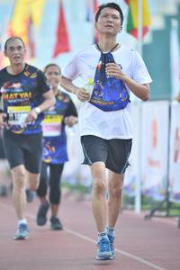 BIB: 
                            <button type="button" onclick="openModal(3536718)" class="btn btn-primary btn-sm float-right btn-popup" data-toggle="modal" data-target=".modal-high-quality">
                        <i class="fas fa-shopping-cart"></i> Add to Cart
                    </button>
                                            <button type="button" onclick="isThisMe(3536718, true)" class="btn btn-success btn-sm float-right btn-popup btn-isme hidden" data-toggle="tooltip" data-placement="bottom" title="นี่คือรูปของคุณใช่ไหม คลิกที่นี่เพื่อเอาเข้าอัลบั้ม">
                        <i class="fas fa-plus"></i> Add to album
                    </button>
                    <button type="button" onclick="isThisMe(3536718, false)" class="btn btn-warning btn-sm float-right btn-popup btn-isnotme hidden">
                        <i class="fas fa-ban"></i> Remove from album
                    </button>