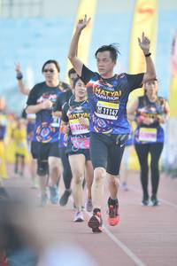 BIB: 1220, 11147
                            <button type="button" onclick="openModal(3537099)" class="btn btn-primary btn-sm float-right btn-popup" data-toggle="modal" data-target=".modal-high-quality">
                        <i class="fas fa-shopping-cart"></i> Add to Cart
                    </button>
                                            <button type="button" onclick="isThisMe(3537099, true)" class="btn btn-success btn-sm float-right btn-popup btn-isme hidden" data-toggle="tooltip" data-placement="bottom" title="นี่คือรูปของคุณใช่ไหม คลิกที่นี่เพื่อเอาเข้าอัลบั้ม">
                        <i class="fas fa-plus"></i> Add to album
                    </button>
                    <button type="button" onclick="isThisMe(3537099, false)" class="btn btn-warning btn-sm float-right btn-popup btn-isnotme hidden">
                        <i class="fas fa-ban"></i> Remove from album
                    </button>