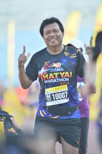 BIB: 10007
                            <button type="button" onclick="openModal(3536986)" class="btn btn-primary btn-sm float-right btn-popup" data-toggle="modal" data-target=".modal-high-quality">
                        <i class="fas fa-shopping-cart"></i> Add to Cart
                    </button>
                                            <button type="button" onclick="isThisMe(3536986, true)" class="btn btn-success btn-sm float-right btn-popup btn-isme hidden" data-toggle="tooltip" data-placement="bottom" title="นี่คือรูปของคุณใช่ไหม คลิกที่นี่เพื่อเอาเข้าอัลบั้ม">
                        <i class="fas fa-plus"></i> Add to album
                    </button>
                    <button type="button" onclick="isThisMe(3536986, false)" class="btn btn-warning btn-sm float-right btn-popup btn-isnotme hidden">
                        <i class="fas fa-ban"></i> Remove from album
                    </button>