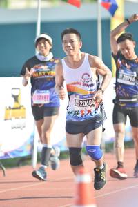 BIB: 212, 20604
                            <button type="button" onclick="openModal(3539395)" class="btn btn-primary btn-sm float-right btn-popup" data-toggle="modal" data-target=".modal-high-quality">
                        <i class="fas fa-shopping-cart"></i> Add to Cart
                    </button>
                                            <button type="button" onclick="isThisMe(3539395, true)" class="btn btn-success btn-sm float-right btn-popup btn-isme hidden" data-toggle="tooltip" data-placement="bottom" title="นี่คือรูปของคุณใช่ไหม คลิกที่นี่เพื่อเอาเข้าอัลบั้ม">
                        <i class="fas fa-plus"></i> Add to album
                    </button>
                    <button type="button" onclick="isThisMe(3539395, false)" class="btn btn-warning btn-sm float-right btn-popup btn-isnotme hidden">
                        <i class="fas fa-ban"></i> Remove from album
                    </button>