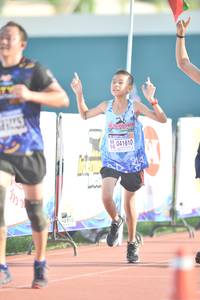 BIB: 041610
                            <button type="button" onclick="openModal(3538393)" class="btn btn-primary btn-sm float-right btn-popup" data-toggle="modal" data-target=".modal-high-quality">
                        <i class="fas fa-shopping-cart"></i> Add to Cart
                    </button>
                                            <button type="button" onclick="isThisMe(3538393, true)" class="btn btn-success btn-sm float-right btn-popup btn-isme hidden" data-toggle="tooltip" data-placement="bottom" title="นี่คือรูปของคุณใช่ไหม คลิกที่นี่เพื่อเอาเข้าอัลบั้ม">
                        <i class="fas fa-plus"></i> Add to album
                    </button>
                    <button type="button" onclick="isThisMe(3538393, false)" class="btn btn-warning btn-sm float-right btn-popup btn-isnotme hidden">
                        <i class="fas fa-ban"></i> Remove from album
                    </button>