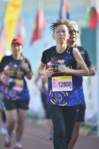 BIB: 12800
                            <button type="button" onclick="openModal(3538946)" class="btn btn-primary btn-sm float-right btn-popup" data-toggle="modal" data-target=".modal-high-quality">
                        <i class="fas fa-shopping-cart"></i> Add to Cart
                    </button>
                                            <button type="button" onclick="isThisMe(3538946, true)" class="btn btn-success btn-sm float-right btn-popup btn-isme hidden" data-toggle="tooltip" data-placement="bottom" title="นี่คือรูปของคุณใช่ไหม คลิกที่นี่เพื่อเอาเข้าอัลบั้ม">
                        <i class="fas fa-plus"></i> Add to album
                    </button>
                    <button type="button" onclick="isThisMe(3538946, false)" class="btn btn-warning btn-sm float-right btn-popup btn-isnotme hidden">
                        <i class="fas fa-ban"></i> Remove from album
                    </button>