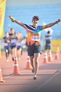 BIB: 41387
                            <button type="button" onclick="openModal(3538784)" class="btn btn-primary btn-sm float-right btn-popup" data-toggle="modal" data-target=".modal-high-quality">
                        <i class="fas fa-shopping-cart"></i> Add to Cart
                    </button>
                                            <button type="button" onclick="isThisMe(3538784, true)" class="btn btn-success btn-sm float-right btn-popup btn-isme hidden" data-toggle="tooltip" data-placement="bottom" title="นี่คือรูปของคุณใช่ไหม คลิกที่นี่เพื่อเอาเข้าอัลบั้ม">
                        <i class="fas fa-plus"></i> Add to album
                    </button>
                    <button type="button" onclick="isThisMe(3538784, false)" class="btn btn-warning btn-sm float-right btn-popup btn-isnotme hidden">
                        <i class="fas fa-ban"></i> Remove from album
                    </button>