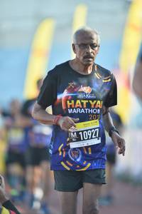 BIB: 10927
                            <button type="button" onclick="openModal(3538575)" class="btn btn-primary btn-sm float-right btn-popup" data-toggle="modal" data-target=".modal-high-quality">
                        <i class="fas fa-shopping-cart"></i> Add to Cart
                    </button>
                                            <button type="button" onclick="isThisMe(3538575, true)" class="btn btn-success btn-sm float-right btn-popup btn-isme hidden" data-toggle="tooltip" data-placement="bottom" title="นี่คือรูปของคุณใช่ไหม คลิกที่นี่เพื่อเอาเข้าอัลบั้ม">
                        <i class="fas fa-plus"></i> Add to album
                    </button>
                    <button type="button" onclick="isThisMe(3538575, false)" class="btn btn-warning btn-sm float-right btn-popup btn-isnotme hidden">
                        <i class="fas fa-ban"></i> Remove from album
                    </button>