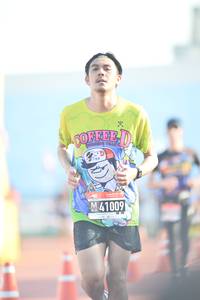 BIB: 41009
                            <button type="button" onclick="openModal(3538328)" class="btn btn-primary btn-sm float-right btn-popup" data-toggle="modal" data-target=".modal-high-quality">
                        <i class="fas fa-shopping-cart"></i> Add to Cart
                    </button>
                                            <button type="button" onclick="isThisMe(3538328, true)" class="btn btn-success btn-sm float-right btn-popup btn-isme hidden" data-toggle="tooltip" data-placement="bottom" title="นี่คือรูปของคุณใช่ไหม คลิกที่นี่เพื่อเอาเข้าอัลบั้ม">
                        <i class="fas fa-plus"></i> Add to album
                    </button>
                    <button type="button" onclick="isThisMe(3538328, false)" class="btn btn-warning btn-sm float-right btn-popup btn-isnotme hidden">
                        <i class="fas fa-ban"></i> Remove from album
                    </button>