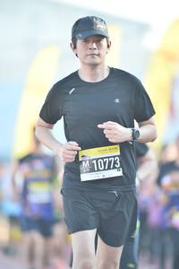 BIB: 10773
                            <button type="button" onclick="openModal(3538316)" class="btn btn-primary btn-sm float-right btn-popup" data-toggle="modal" data-target=".modal-high-quality">
                        <i class="fas fa-shopping-cart"></i> Add to Cart
                    </button>
                                            <button type="button" onclick="isThisMe(3538316, true)" class="btn btn-success btn-sm float-right btn-popup btn-isme hidden" data-toggle="tooltip" data-placement="bottom" title="นี่คือรูปของคุณใช่ไหม คลิกที่นี่เพื่อเอาเข้าอัลบั้ม">
                        <i class="fas fa-plus"></i> Add to album
                    </button>
                    <button type="button" onclick="isThisMe(3538316, false)" class="btn btn-warning btn-sm float-right btn-popup btn-isnotme hidden">
                        <i class="fas fa-ban"></i> Remove from album
                    </button>