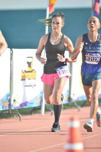 BIB: 21238
                            <button type="button" onclick="openModal(3539446)" class="btn btn-primary btn-sm float-right btn-popup" data-toggle="modal" data-target=".modal-high-quality">
                        <i class="fas fa-shopping-cart"></i> Add to Cart
                    </button>
                                            <button type="button" onclick="isThisMe(3539446, true)" class="btn btn-success btn-sm float-right btn-popup btn-isme hidden" data-toggle="tooltip" data-placement="bottom" title="นี่คือรูปของคุณใช่ไหม คลิกที่นี่เพื่อเอาเข้าอัลบั้ม">
                        <i class="fas fa-plus"></i> Add to album
                    </button>
                    <button type="button" onclick="isThisMe(3539446, false)" class="btn btn-warning btn-sm float-right btn-popup btn-isnotme hidden">
                        <i class="fas fa-ban"></i> Remove from album
                    </button>