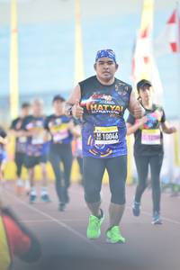 BIB: 10046
                            <button type="button" onclick="openModal(3538193)" class="btn btn-primary btn-sm float-right btn-popup" data-toggle="modal" data-target=".modal-high-quality">
                        <i class="fas fa-shopping-cart"></i> Add to Cart
                    </button>
                                            <button type="button" onclick="isThisMe(3538193, true)" class="btn btn-success btn-sm float-right btn-popup btn-isme hidden" data-toggle="tooltip" data-placement="bottom" title="นี่คือรูปของคุณใช่ไหม คลิกที่นี่เพื่อเอาเข้าอัลบั้ม">
                        <i class="fas fa-plus"></i> Add to album
                    </button>
                    <button type="button" onclick="isThisMe(3538193, false)" class="btn btn-warning btn-sm float-right btn-popup btn-isnotme hidden">
                        <i class="fas fa-ban"></i> Remove from album
                    </button>