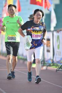 BIB: 11720, 11255
                            <button type="button" onclick="openModal(3539596)" class="btn btn-primary btn-sm float-right btn-popup" data-toggle="modal" data-target=".modal-high-quality">
                        <i class="fas fa-shopping-cart"></i> Add to Cart
                    </button>
                                            <button type="button" onclick="isThisMe(3539596, true)" class="btn btn-success btn-sm float-right btn-popup btn-isme hidden" data-toggle="tooltip" data-placement="bottom" title="นี่คือรูปของคุณใช่ไหม คลิกที่นี่เพื่อเอาเข้าอัลบั้ม">
                        <i class="fas fa-plus"></i> Add to album
                    </button>
                    <button type="button" onclick="isThisMe(3539596, false)" class="btn btn-warning btn-sm float-right btn-popup btn-isnotme hidden">
                        <i class="fas fa-ban"></i> Remove from album
                    </button>