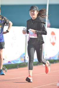 BIB: 22277
                            <button type="button" onclick="openModal(3539372)" class="btn btn-primary btn-sm float-right btn-popup" data-toggle="modal" data-target=".modal-high-quality">
                        <i class="fas fa-shopping-cart"></i> Add to Cart
                    </button>
                                            <button type="button" onclick="isThisMe(3539372, true)" class="btn btn-success btn-sm float-right btn-popup btn-isme hidden" data-toggle="tooltip" data-placement="bottom" title="นี่คือรูปของคุณใช่ไหม คลิกที่นี่เพื่อเอาเข้าอัลบั้ม">
                        <i class="fas fa-plus"></i> Add to album
                    </button>
                    <button type="button" onclick="isThisMe(3539372, false)" class="btn btn-warning btn-sm float-right btn-popup btn-isnotme hidden">
                        <i class="fas fa-ban"></i> Remove from album
                    </button>