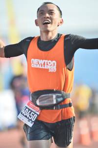 BIB: 40450
                            <button type="button" onclick="openModal(3539176)" class="btn btn-primary btn-sm float-right btn-popup" data-toggle="modal" data-target=".modal-high-quality">
                        <i class="fas fa-shopping-cart"></i> Add to Cart
                    </button>
                                            <button type="button" onclick="isThisMe(3539176, true)" class="btn btn-success btn-sm float-right btn-popup btn-isme hidden" data-toggle="tooltip" data-placement="bottom" title="นี่คือรูปของคุณใช่ไหม คลิกที่นี่เพื่อเอาเข้าอัลบั้ม">
                        <i class="fas fa-plus"></i> Add to album
                    </button>
                    <button type="button" onclick="isThisMe(3539176, false)" class="btn btn-warning btn-sm float-right btn-popup btn-isnotme hidden">
                        <i class="fas fa-ban"></i> Remove from album
                    </button>