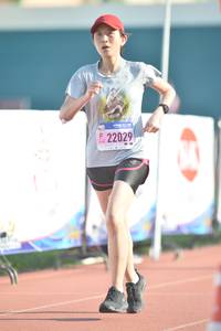 BIB: 22029
                            <button type="button" onclick="openModal(3538758)" class="btn btn-primary btn-sm float-right btn-popup" data-toggle="modal" data-target=".modal-high-quality">
                        <i class="fas fa-shopping-cart"></i> Add to Cart
                    </button>
                                            <button type="button" onclick="isThisMe(3538758, true)" class="btn btn-success btn-sm float-right btn-popup btn-isme hidden" data-toggle="tooltip" data-placement="bottom" title="นี่คือรูปของคุณใช่ไหม คลิกที่นี่เพื่อเอาเข้าอัลบั้ม">
                        <i class="fas fa-plus"></i> Add to album
                    </button>
                    <button type="button" onclick="isThisMe(3538758, false)" class="btn btn-warning btn-sm float-right btn-popup btn-isnotme hidden">
                        <i class="fas fa-ban"></i> Remove from album
                    </button>